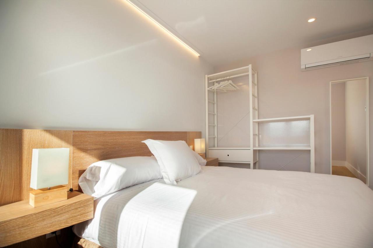 Apartamentos Reina Victoria Santander Esterno foto