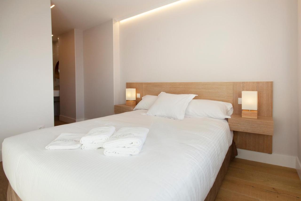 Apartamentos Reina Victoria Santander Esterno foto