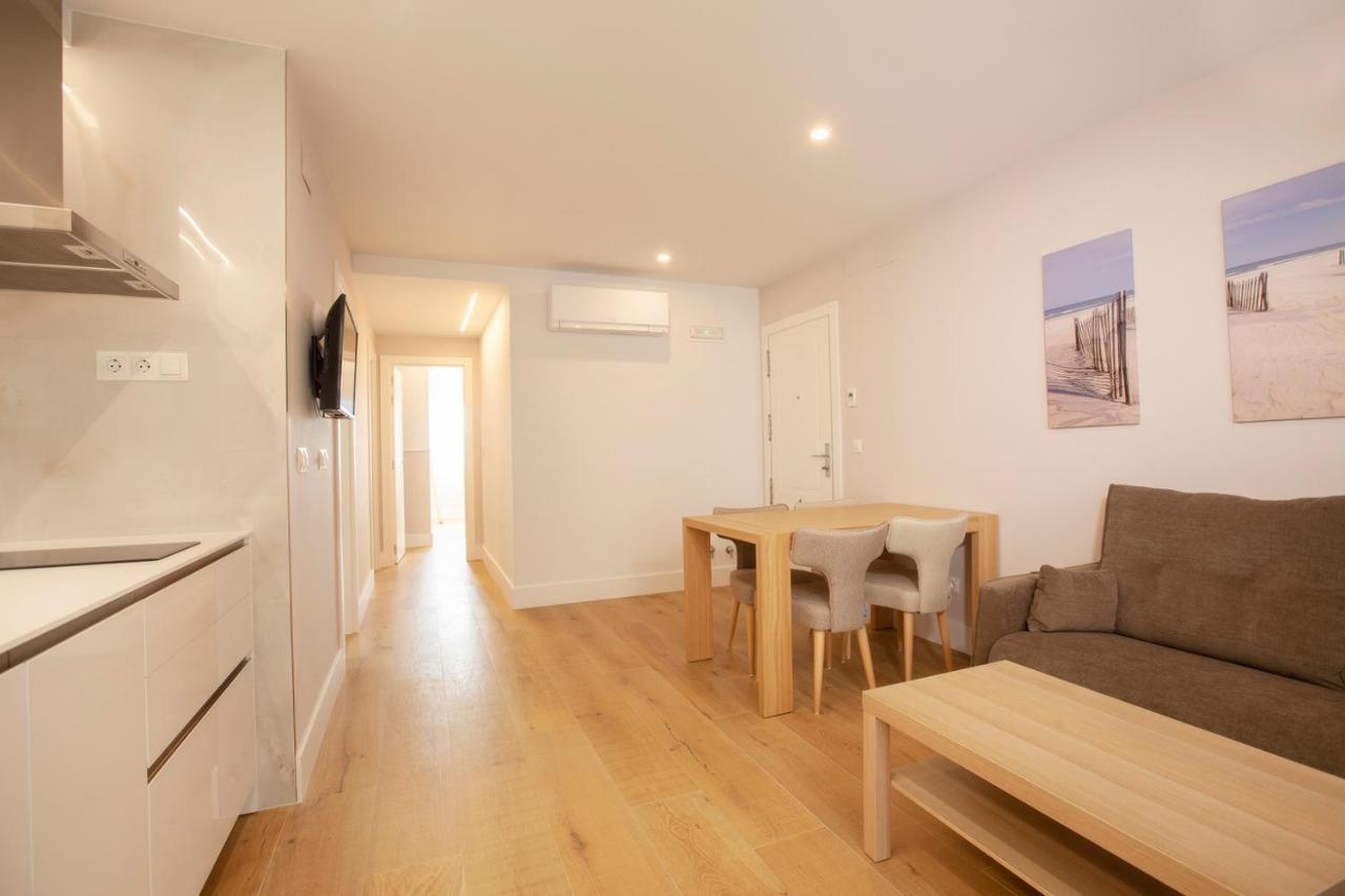 Apartamentos Reina Victoria Santander Esterno foto