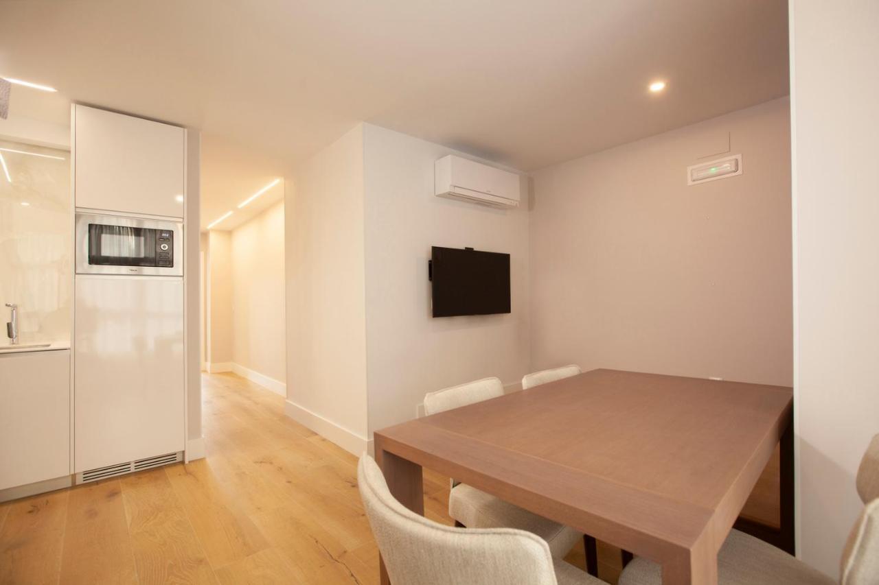 Apartamentos Reina Victoria Santander Esterno foto