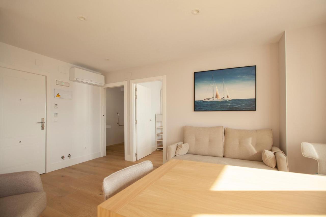 Apartamentos Reina Victoria Santander Esterno foto