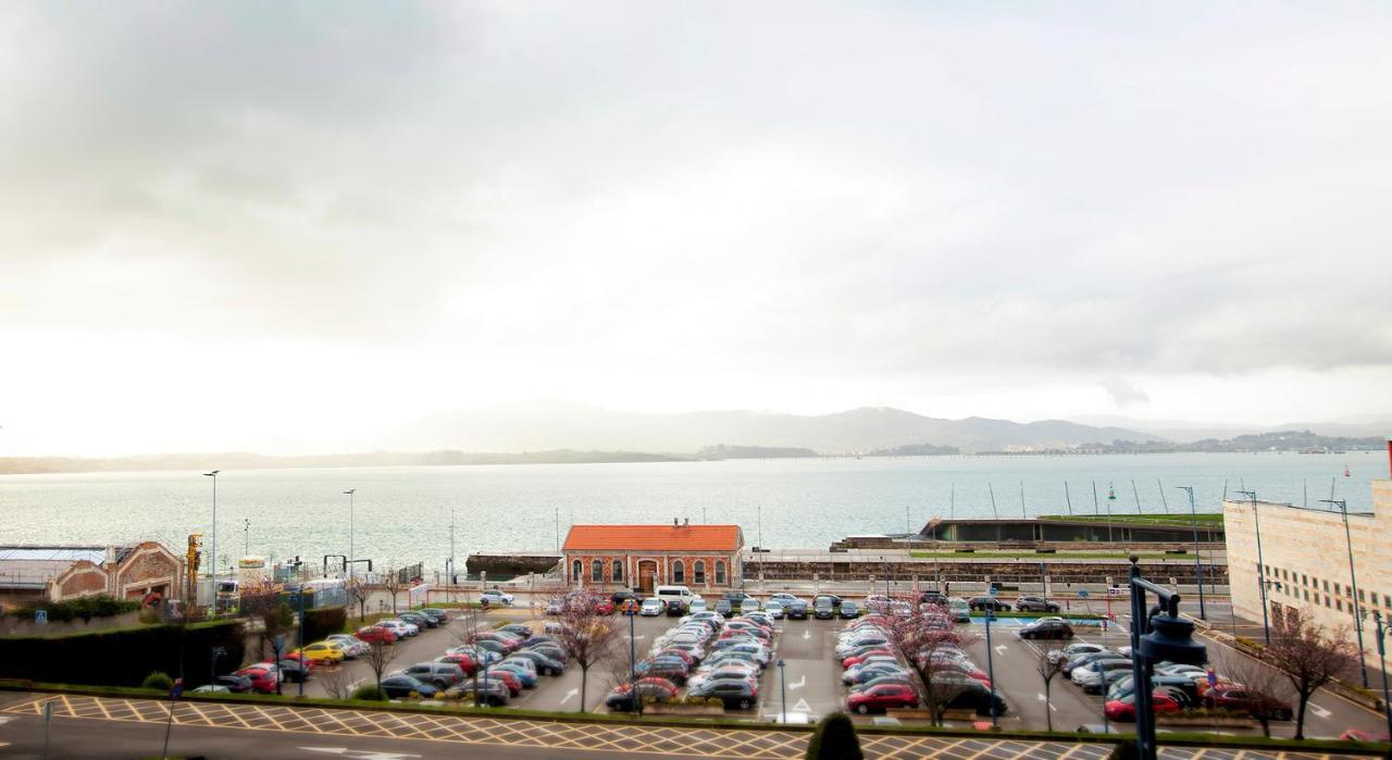 Apartamentos Reina Victoria Santander Esterno foto